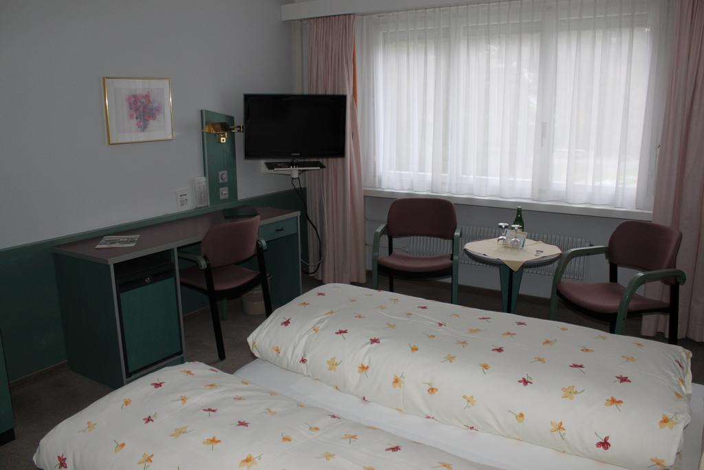 Hotel-Restaurant Sternen Nesslau Extérieur photo