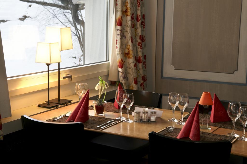 Hotel-Restaurant Sternen Nesslau Extérieur photo